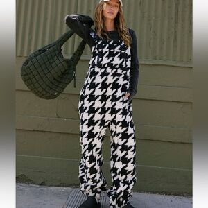 Free People Movement Women's Size Small Hit The Slopes Salopette Houndstooth GUC